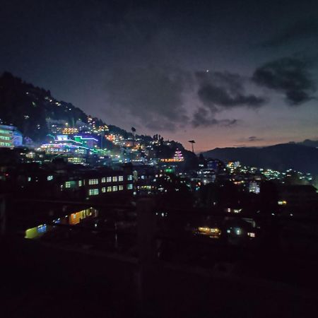 Hotel Pitstop Darjeeling - Excellent Service Recommended & Couple Friendly Εξωτερικό φωτογραφία