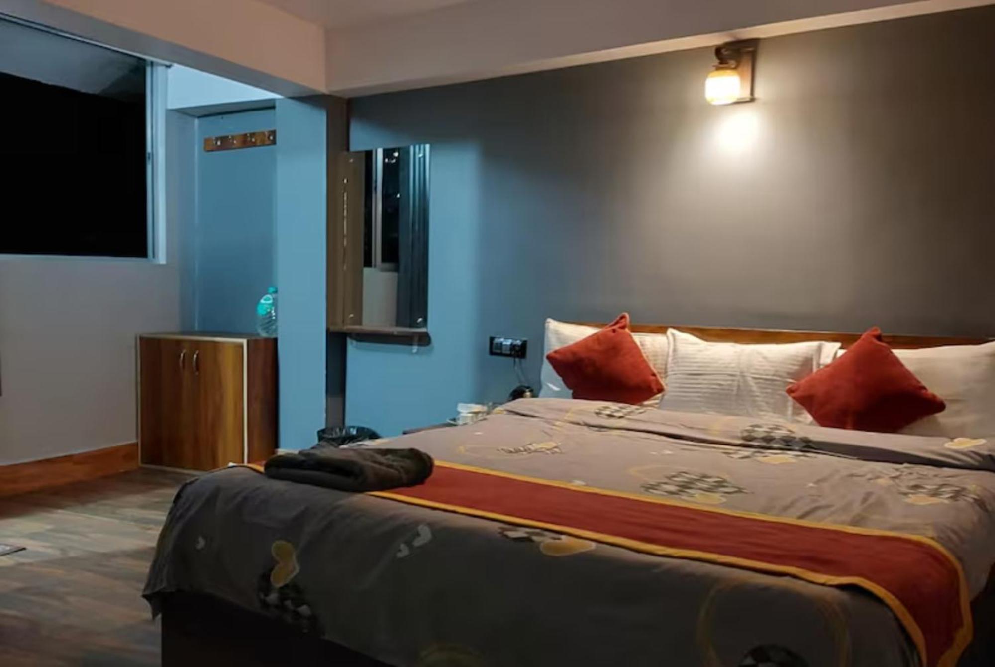 Hotel Pitstop Darjeeling - Excellent Service Recommended & Couple Friendly Εξωτερικό φωτογραφία