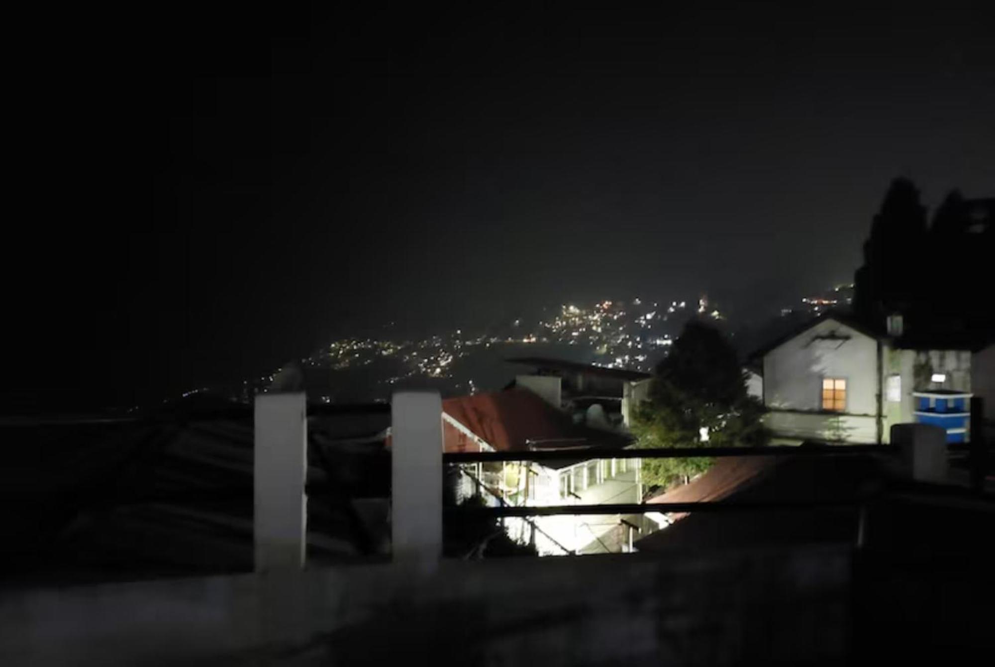 Hotel Pitstop Darjeeling - Excellent Service Recommended & Couple Friendly Εξωτερικό φωτογραφία