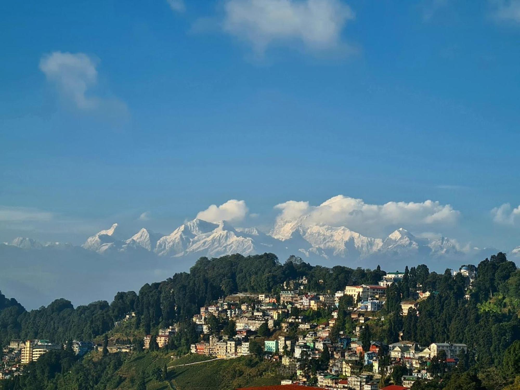 Hotel Pitstop Darjeeling - Excellent Service Recommended & Couple Friendly Εξωτερικό φωτογραφία